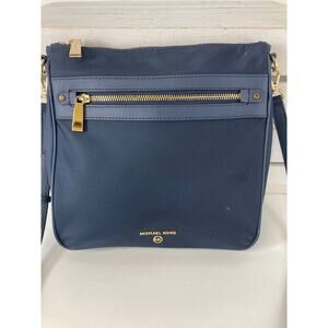 MICHAEL KORS, NAVY BLUE NYLON MEDIUM CROSSBODY BAG (ASIS)